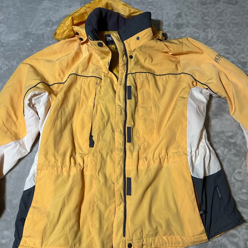 Pacific Trail Yellow and Gray Jacket